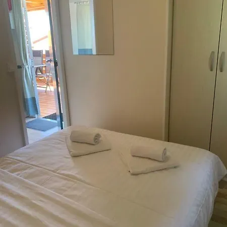 Mobile Homes Dalmacija R & H *